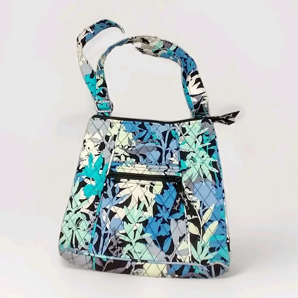 Vera Bradley Hipster Crossbody Purse Blue Party‎ Quilt Shoulder Straps